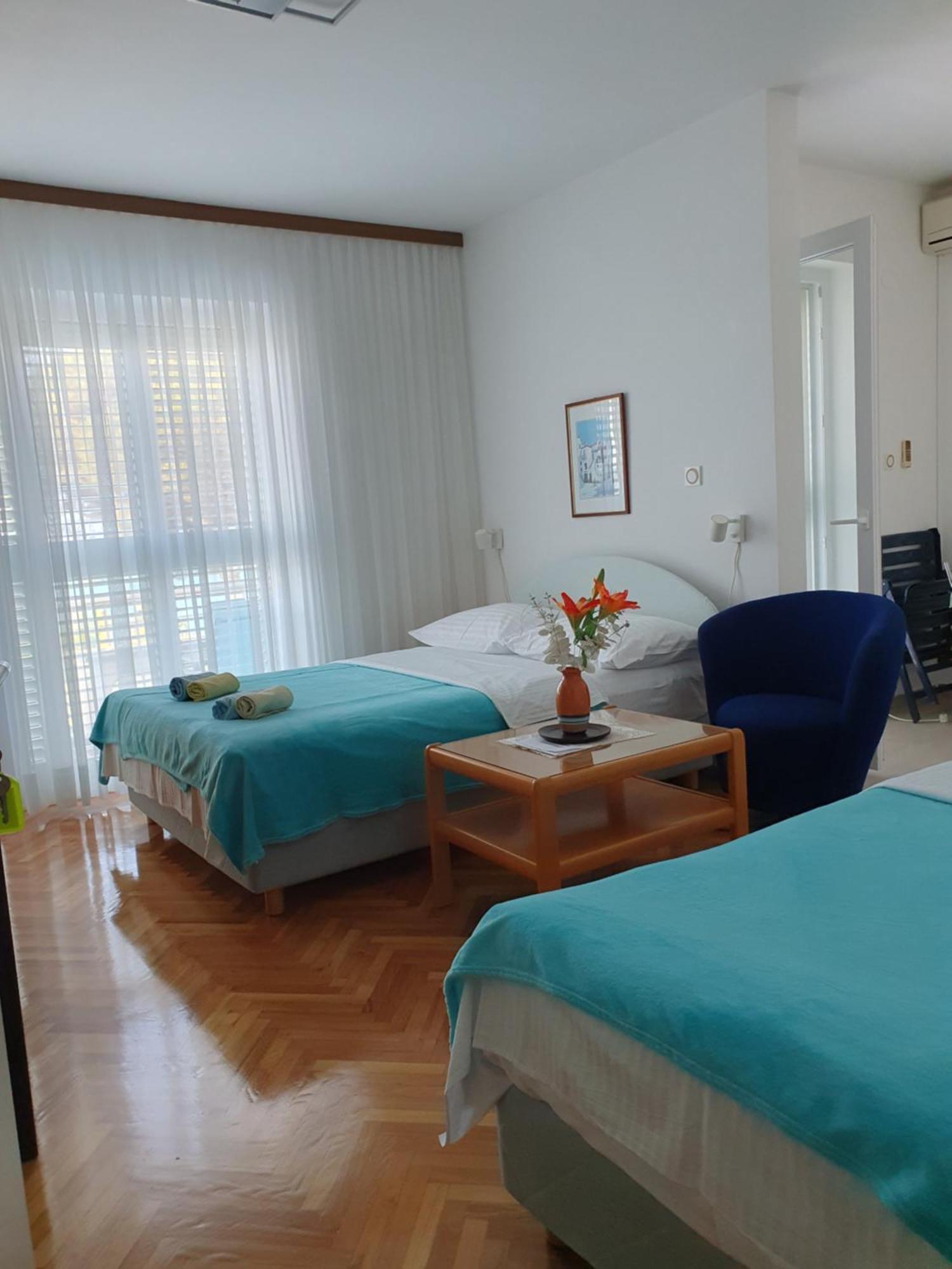 Apartmani Nada Novalja Zewnętrze zdjęcie